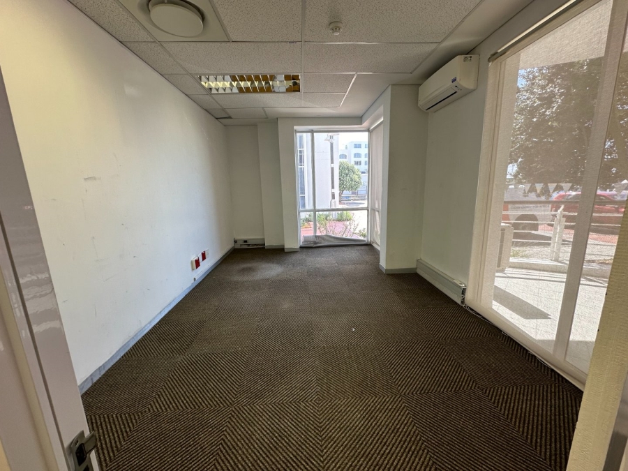 To Let commercial Property for Rent in Mouille Point Western Cape